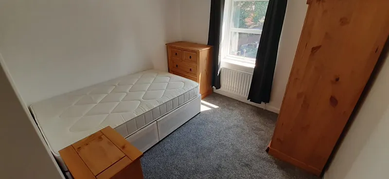 Queen Street // 2 Bed Student House // Sep 2026 - Image 7